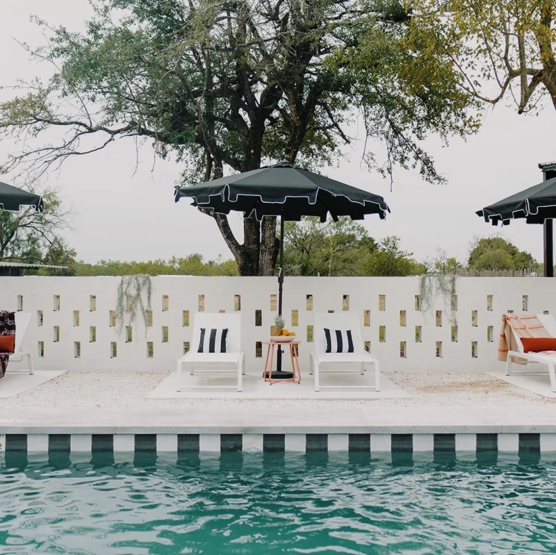 Free Friday at the pool event at Rancho Moonrise